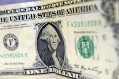 Dólar encosta em R$ 4,26 e fecha no maior nível desde criação do real