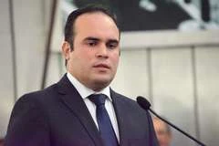 Davi Maia relembra desastre com manchas de óleo no litoral alagoano