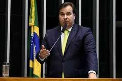 Rodrigo Maia ressalta protagonismo do Parlamento e lista desafios para o país