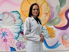 “Eu dou a minha vida para fazer a medicina”, diz médica vítima de fake news