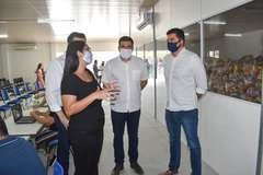 Prefeito Rui Palmeira visita nova sede do Cadastro Único