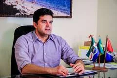 Covid-19: prefeito destaca medidas para enfrentamento da crise