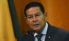 Mourão diz que desmatamento foi além do aceitável na região amazônica