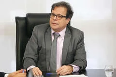 Desembargador Tutmés Airan será agraciado com a Comenda Tavares Bastos