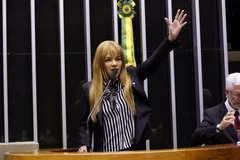 Mesa da Câmara discute nesta terça se encaminha representação contra deputada Flordelis