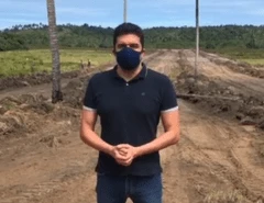 Prefeito visita local que receberá ETE no Litoral Norte