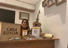 Professora desenvolve materiais que facilitam o ensino para alunos com deficiência