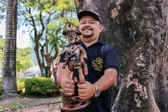 Artesão autodidata transforma sucata em esculturas no Sertão de Alagoas