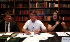 Bolsonaro confirma indicação de Kassio Nunes Marques ao STF