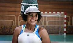 Bia Bulcão aperfeiçoa estilo de combate em preparação na Itália