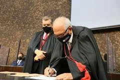Desembargador Otávio Praxedes é empossado presidente do TRE/AL