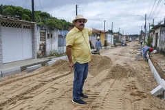 Rio Largo: Moradores do Complexo Brasil Novo são beneficiados com obras de pavimentação e drenagem