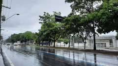 Defesa Civil recebe novo aviso de chuva e alerta para risco de deslizamentos e alagamento