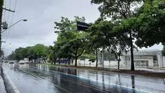 Defesa Civil recebe novo aviso de chuva e alerta para risco de deslizamentos e alagamento