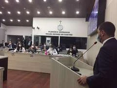 Vereadores de Maceió analisaram 25 vetos em sessão ordinária presencial