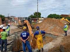 Após trégua das chuvas, equipes do Revitaliza Maceió voltam às obras na parte alta da cidade