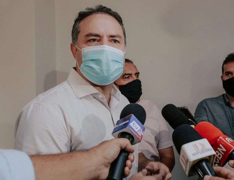 “Não podemos deixar nenhum alagoano com mais de 60 anos para trás”, alerta Renan Filho