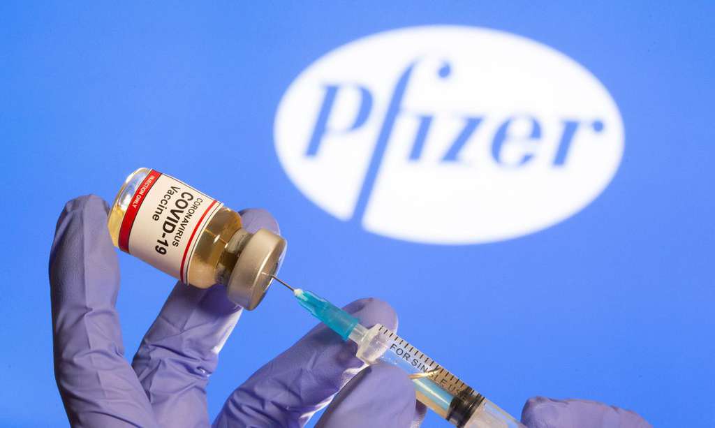 Novo lote com 936 mil doses de vacina da Pfizer chegam em Viracopos
