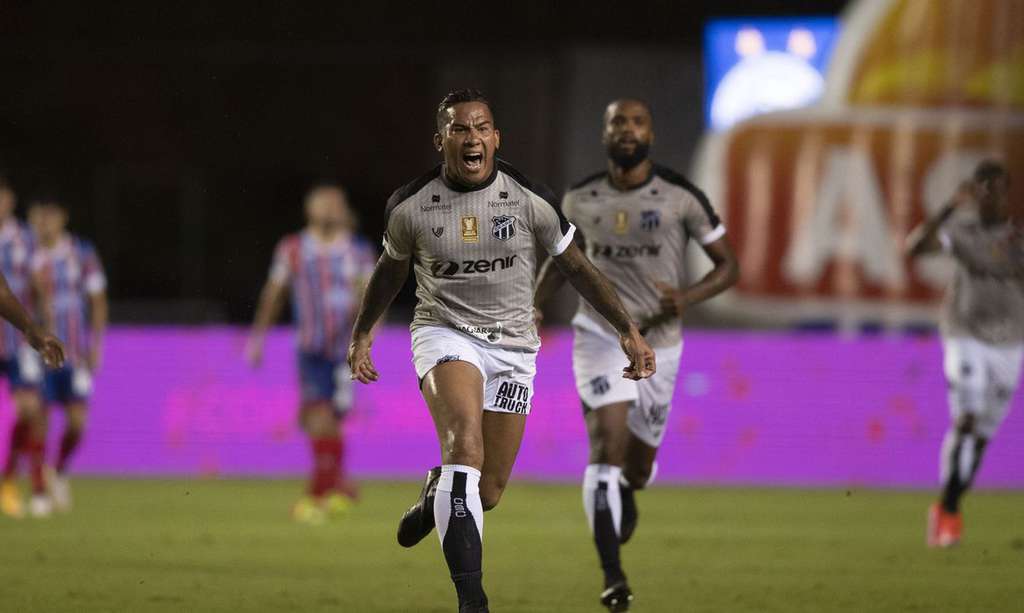 Ceará sai na frente do Bahia na final da Copa do Nordeste