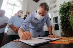 Convênio de R$ 2,8 milhões vai desenvolver avicultura integrada em Viçosa