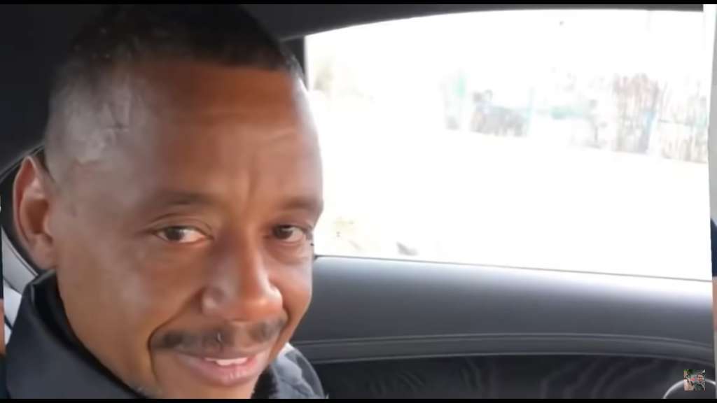 Bolsonaro anuncia retorno de motorista Robson Oliveira, brasileiro preso na Rússia