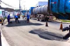 Prefeitura: Benedito Bentes recebe manutenção em ruas e avenidas