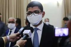 Governo convocará aprovados nos novos concursos ainda nesta gestão, afirma secretário