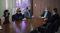 TCE/AL, Escola de Contas Públicas e o Conselho Regional de Nutricionistas assinam acordo de cooperação técnica