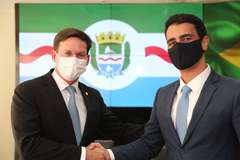 Prefeito JHC vai a Brasília para solicitar R$3 milhões para Assistência Social e 70 mil cestas básicas