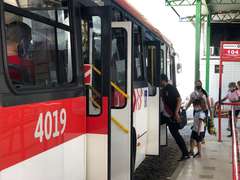 Nova linha de ônibus vai atender parte alta de Maceió