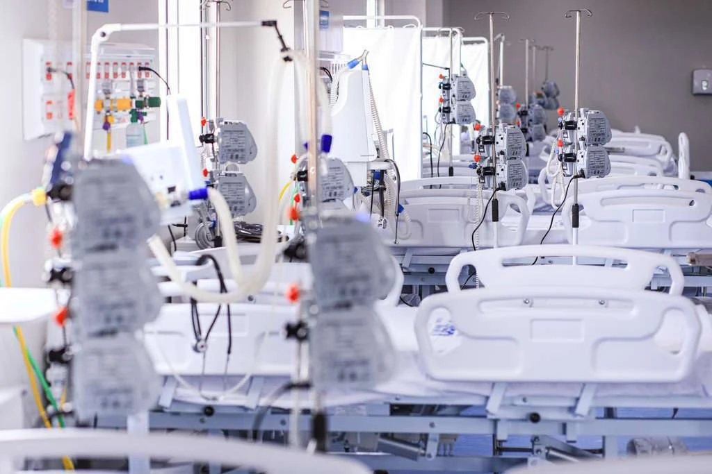 Covid-19: Brasil registra 185 óbitos e 7.359 diagnósticos em 24 horas