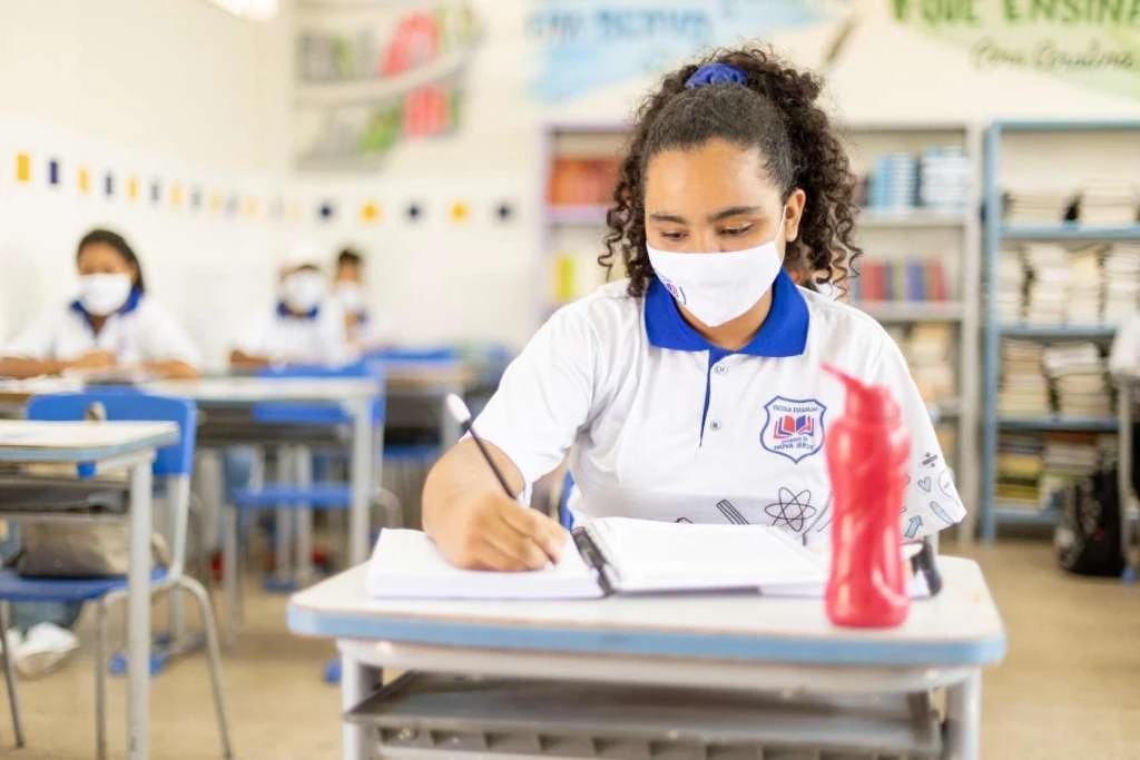 Seduc confirma retorno das aulas 100% presenciais da rede estadual a partir do dia 08