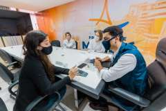 JHC recebe estudante do SESI finalista do Nobel da Educação