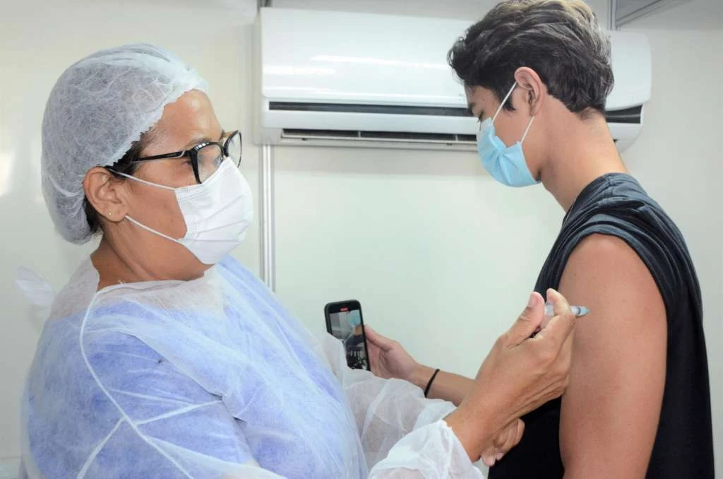 Covid-19: Alagoas já vacinou mais de 50% dos adolescentes com a primeira dose