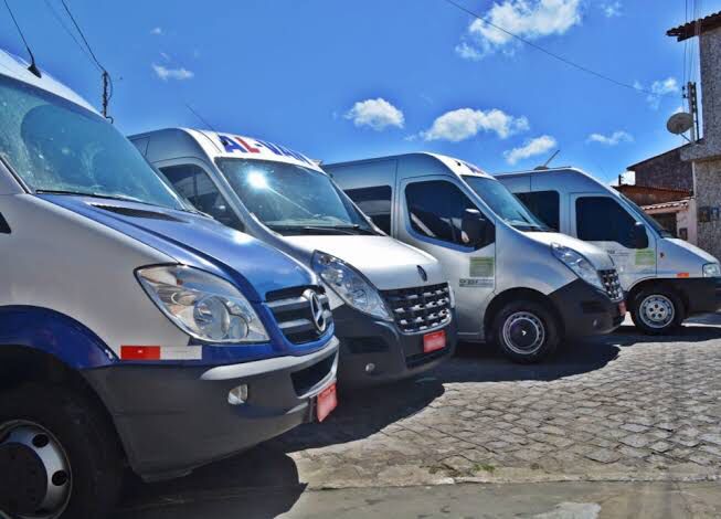 SMTT inicia renovação das permissões para transportes turísticos em Maceió