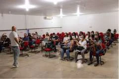 Prefeitura: Servidores da Educação já frequentam cursos de inglês, espanhol e francês