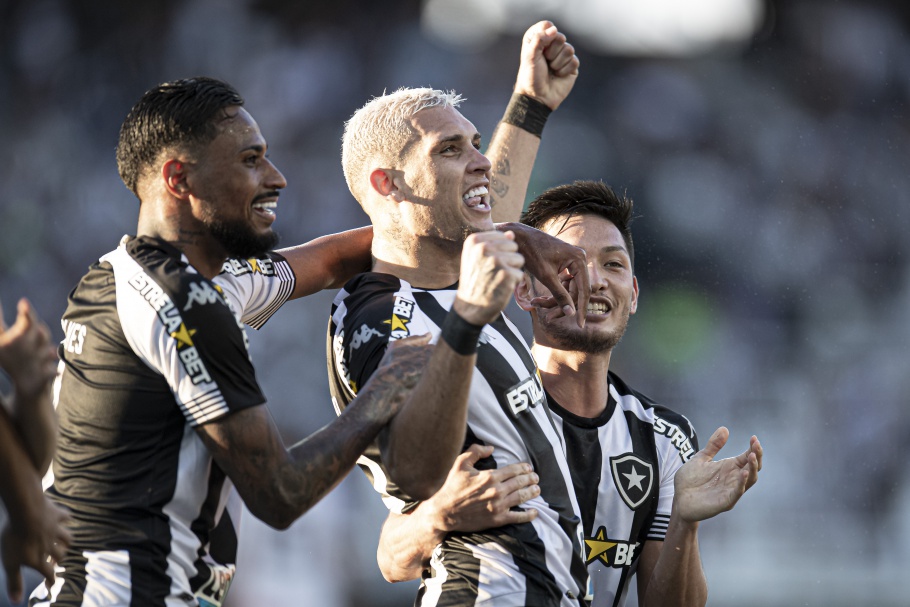 Série B: Botafogo bate o Operário-PR e garante acesso; Brusque-SC vence o CRB-AL