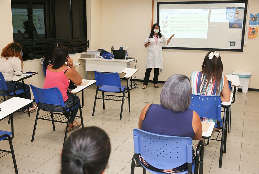 Vítimas de violência doméstica atendidas na Casa da Mulher iniciam capacitação no Senai
