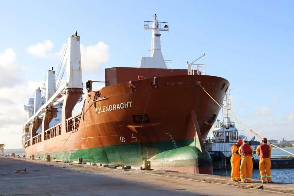 Mineração Vale Verde inicia transporte de minérios pelo Porto de Maceió