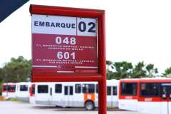 SMTT atende usuários e reforça linhas de ônibus da capital
