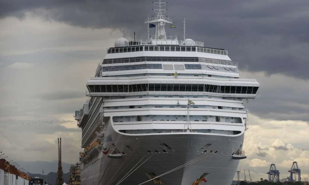 Cruzeiros marítimos retomam temporada neste fim de semana