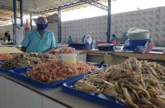 Recuperação das tarimbas no Mercado do Benedito Bentes beneficia comerciantes