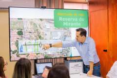 Prefeito JHC recebe novo projeto da MRV que vai construir mais de 2 mil moradias