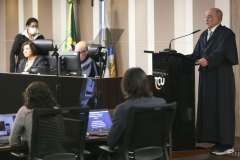 TCU aprova contas do governo federal de 2021 com ressalvas