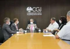 Emissão de RG diretamente nos cartórios é tema de reunião na CGJ/AL