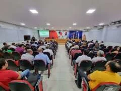 Emater se reúne com prefeitos e secretários municipais de Agricultura para orientação sobre o CAF