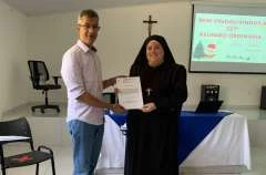 Conselho dos Direitos da Pessoa Idosa entrega primeiro registro pleno para instituição