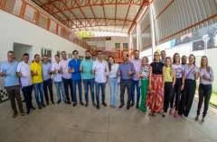 Prefeito JHC visita obra da Creche Luiz Calheiros, no Ouro Preto, e destaca estrutura inovadora