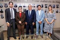 Presidente do TJAL recebe procuradora-geral do Estado em visita institucional
