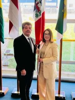 Fernando Farias toma posse como Senador